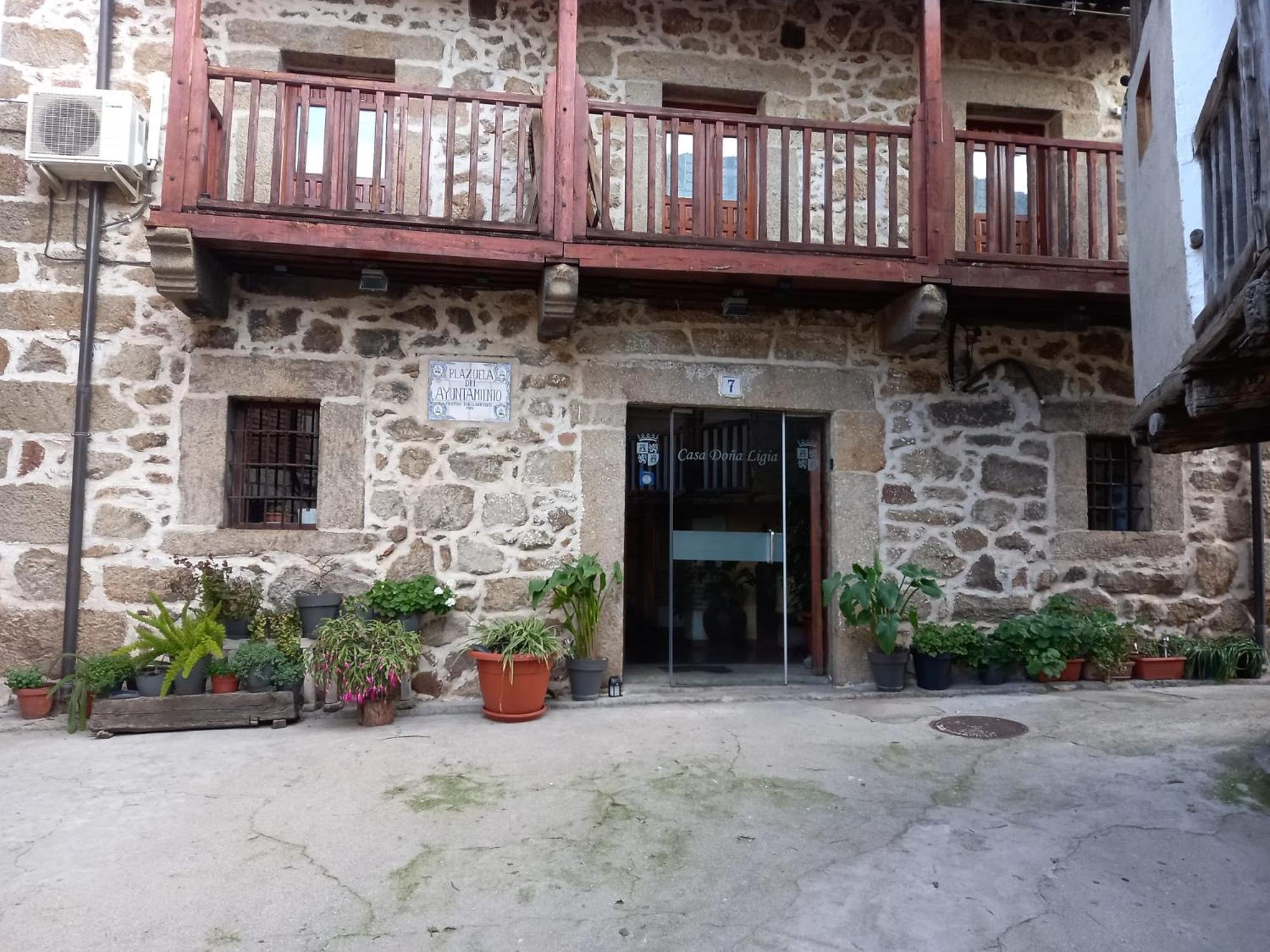 Casa Dona Ligia Guest House Mijares  Ngoại thất bức ảnh
